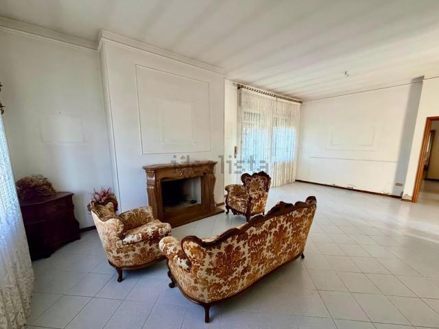 Casa in vendita a Caorso, Reggio Emilia
