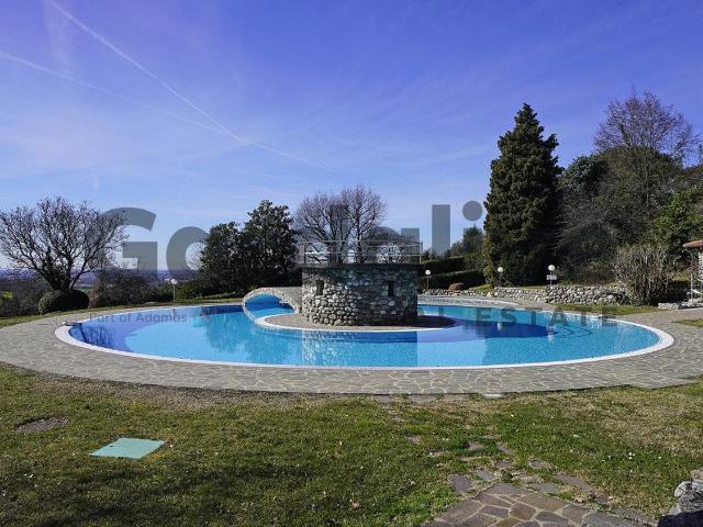 Casa in vendita a Padenghe Sul Garda, Lombardia