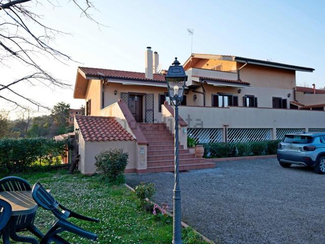 Casa in vendita a Sacrofano, Roma Capitale