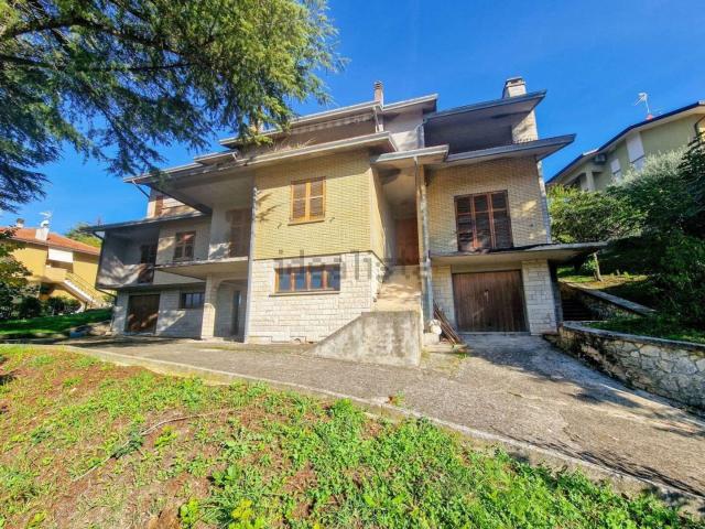 Casa in vendita a Marche, Pesaro E Urbino