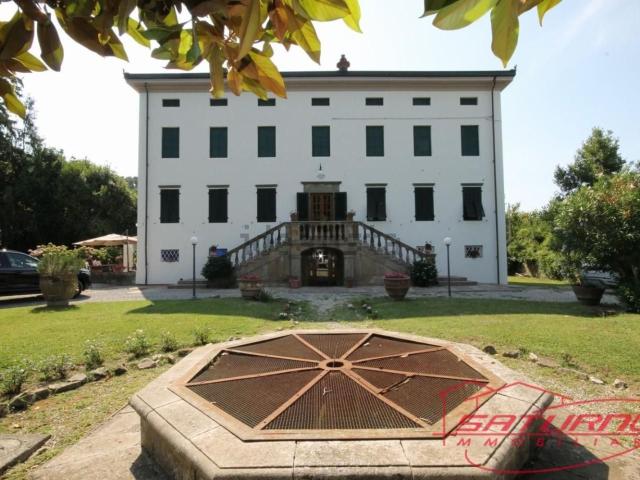 Casa in vendita a Capannori, Toscana