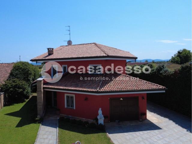Casa in vendita a Piemonte, Vercelli