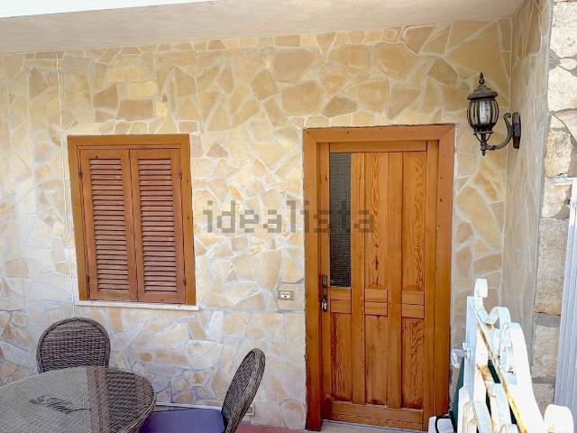 Casa in vendita a La Petrosa, Calabria