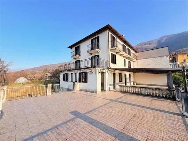 Casa in vendita a Comunità Montana Valli del Verbano, Porto Valtravaglia