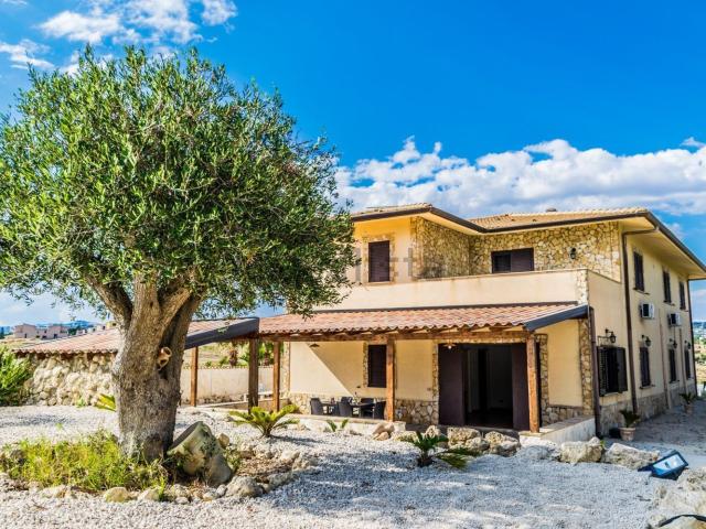 Casa in vendita a Villaggio Mosè, Agrigento