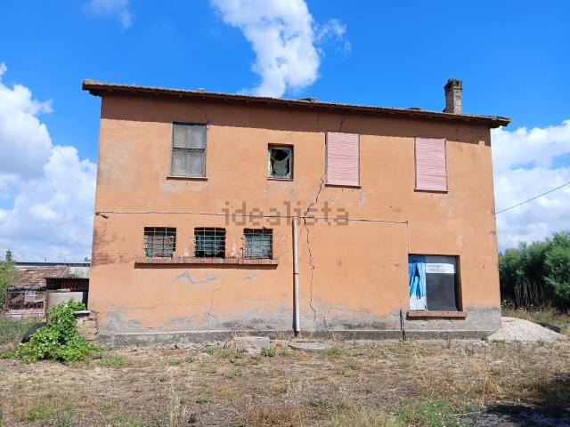 Casa in vendita a Pontinia, Lazio