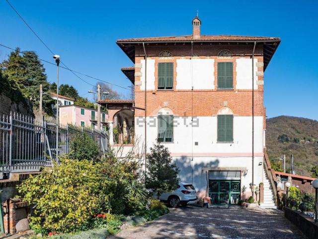 Casa in vendita a Savignone, Liguria