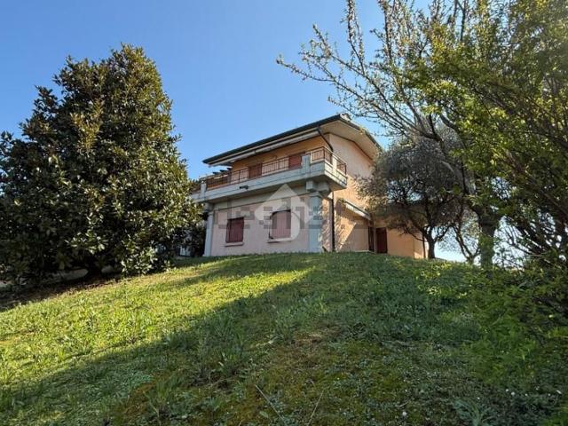 Casa in vendita a Ponte del Cantone, Pozzolengo