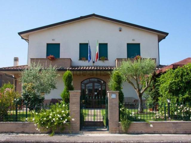Casa in vendita a Bastiola, Bastia Umbra
