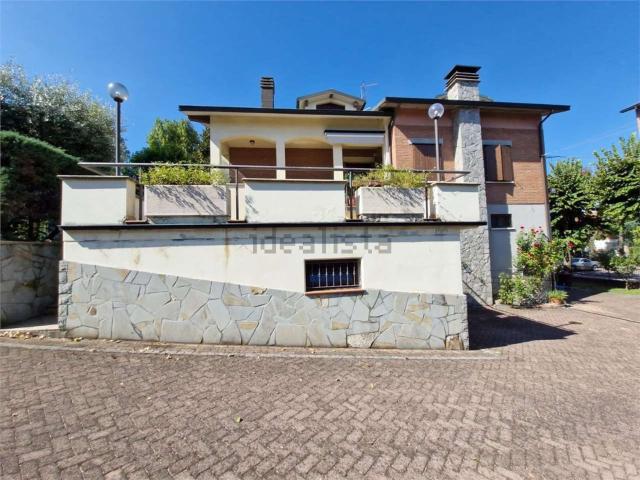 Casa in vendita a Unione dei comuni del Distretto Ceramico, Sassuolo
