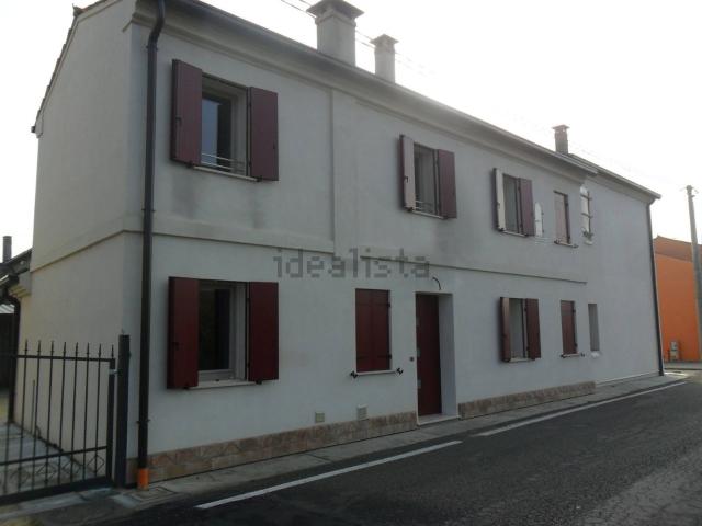 Casa in vendita a Roveredo di Guà, Verona