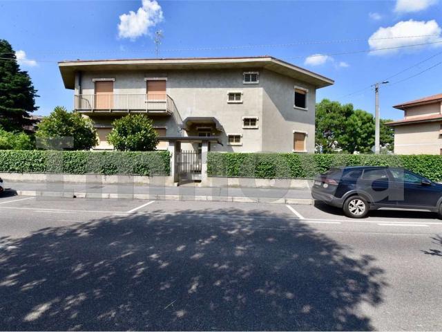 Casa in vendita a Cesano Maderno, Molinello
