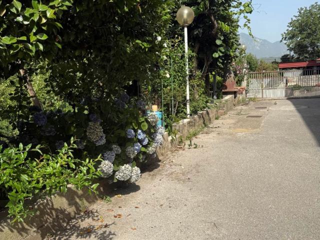Casa in vendita a Atripalda, Campania