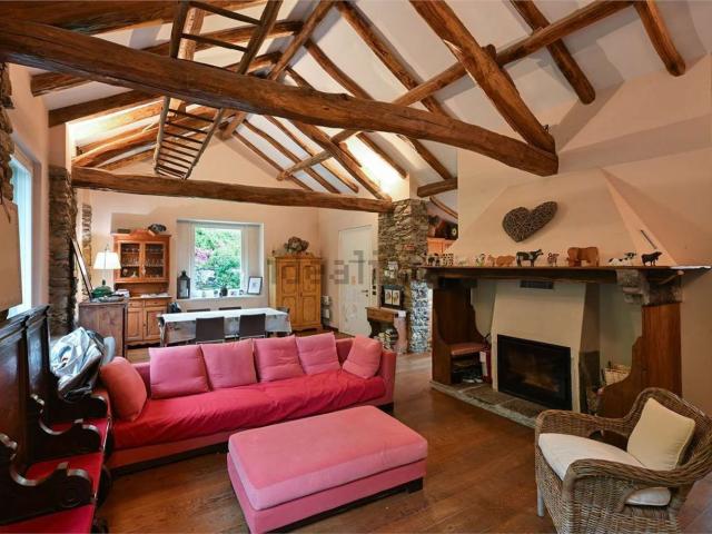 Casa in vendita a Piemonte, Novara
