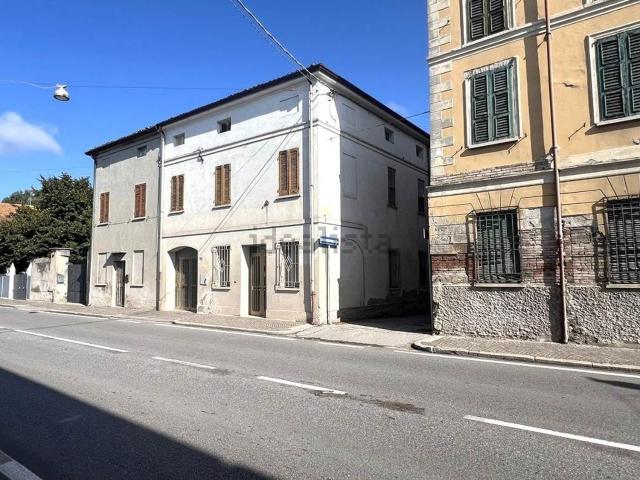 Casa in vendita a Sustinente, Lombardia