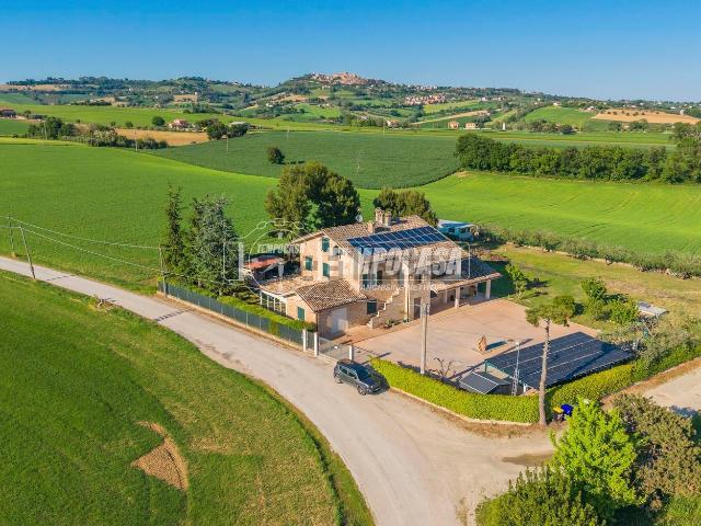 Casa in vendita a Marche, Macerata