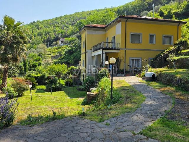 Casa in vendita a Barcola, Lerici