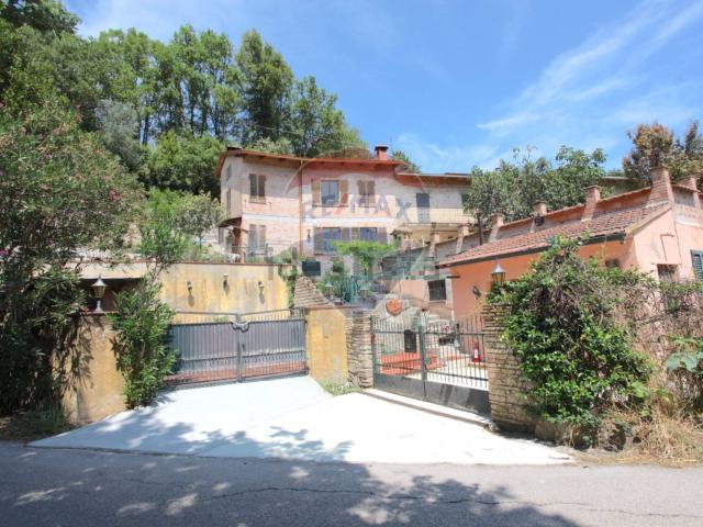 Casa in vendita a Assisi, Umbria