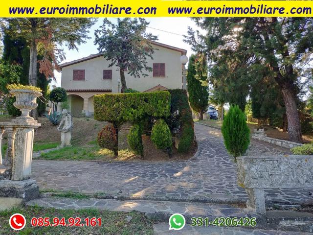 Casa in vendita a Castelli, Abruzzo