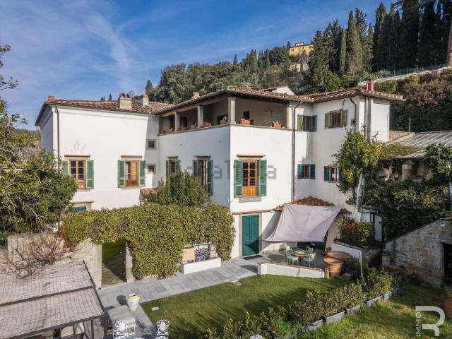 Casa in vendita a Fiesole, Toscana