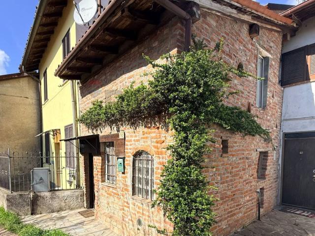Casa in vendita a Cura Carpignano, Lombardia