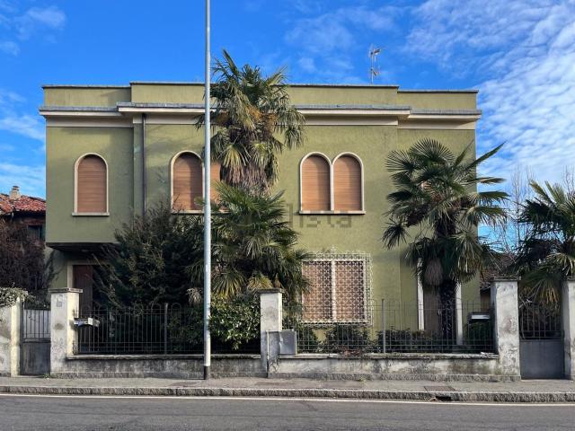 Casa in vendita a San Martino, Mozzate