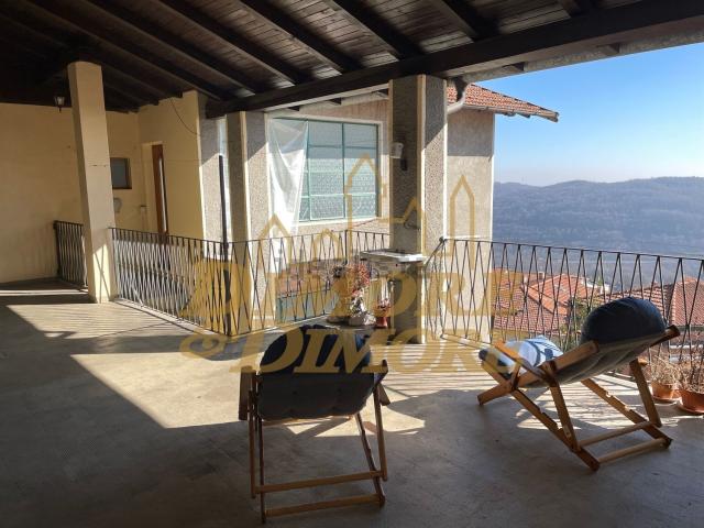 Casa in vendita a Colazza, Novara