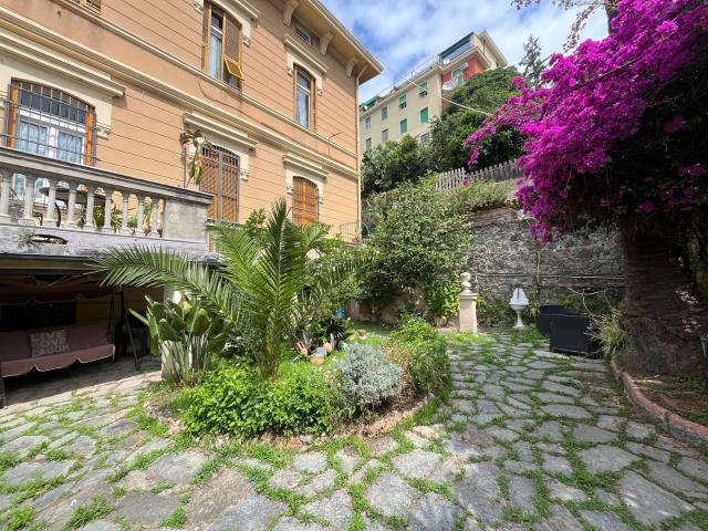 Casa in vendita a Ponente, Serra Riccò