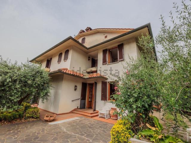 Casa in vendita a Lecchi, Toscana