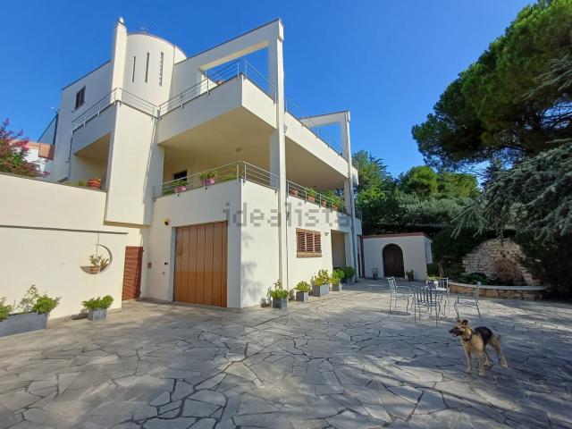 Casa in vendita a Marche, Ancona