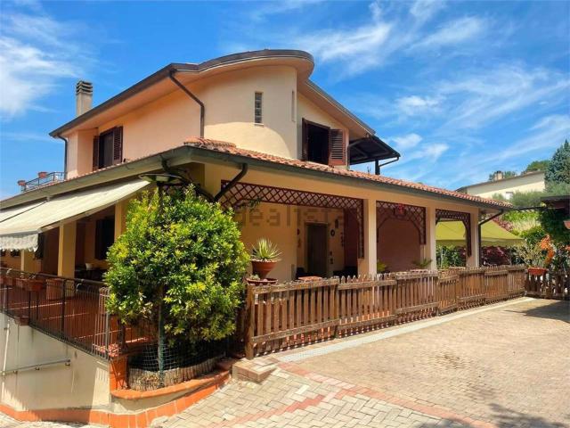 Casa in vendita a Cenerente, Umbria