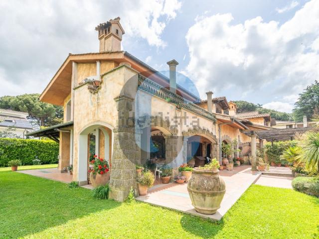 Casa in vendita a Roma Capitale, Lazio