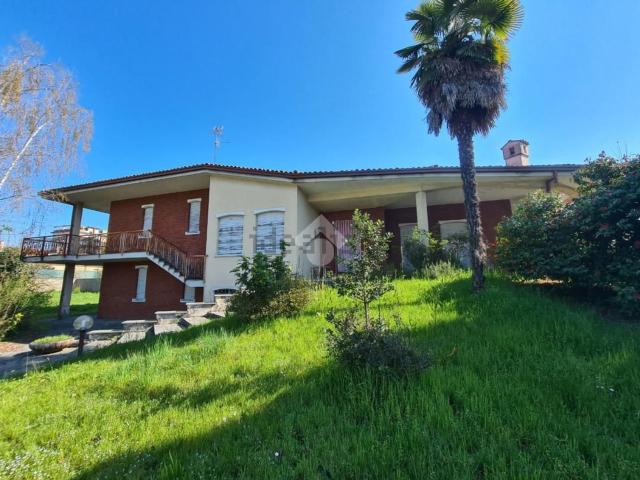 Casa in vendita a Inveruno, Milano