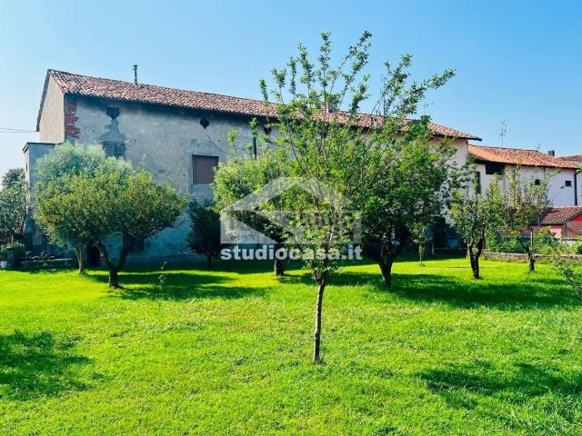 Casa in vendita a Chieve, Cremona