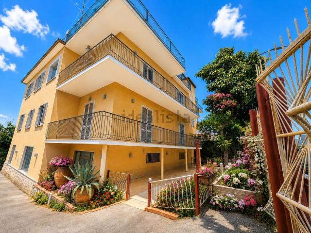 Casa in vendita a Nola, Campania