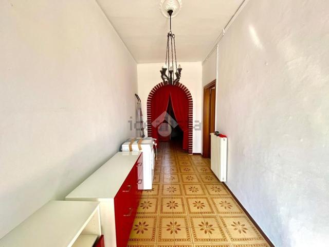 Casa in vendita a Cornuda, Veneto