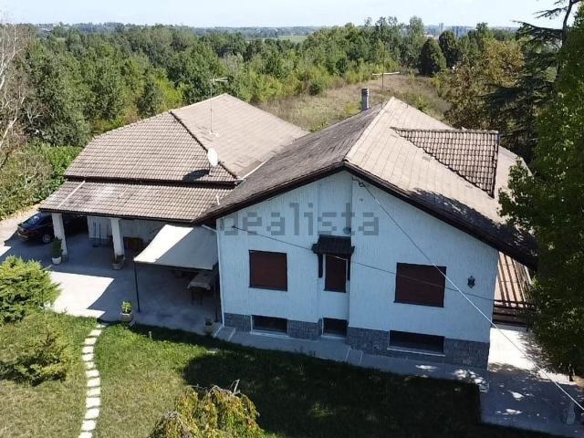 Casa in vendita a Piemonte, Asti