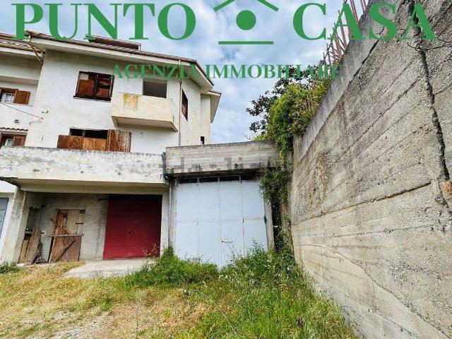 Casa in vendita a Calabria, Catanzaro