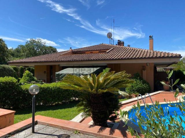 Casa in vendita a Roma Capitale, Lazio