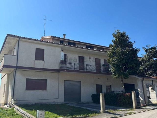 Casa in vendita a Marche, Fermo