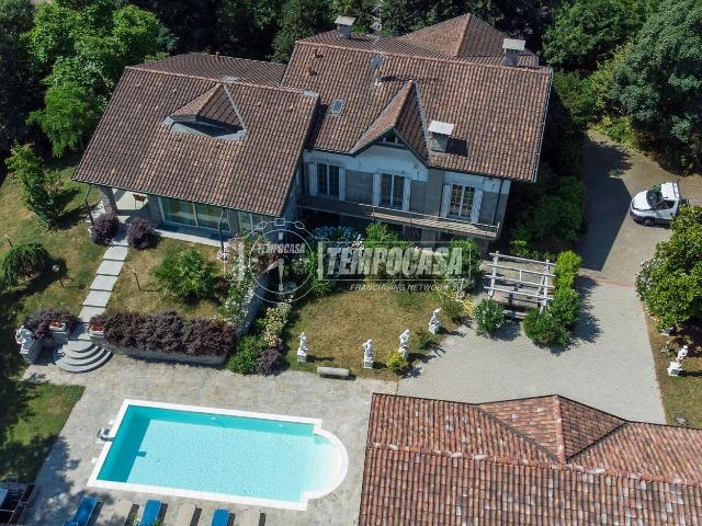 Casa in vendita a Castano Primo, Lombardia