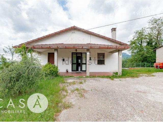 Casa in vendita a Ugrigno, Sant'Agata Feltria