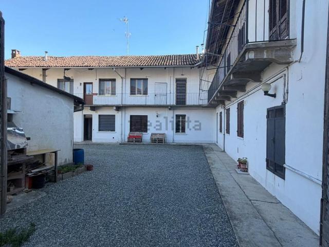 Casa in vendita a Piemonte, Vercelli