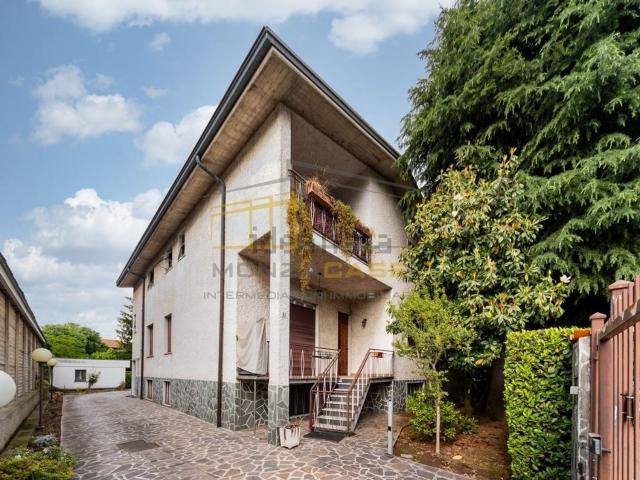 Casa in vendita a Sant'Albino, Monza