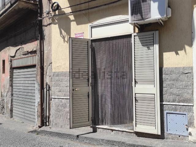 Casa in vendita a Biancavilla, Sicilia