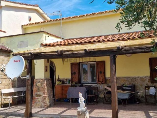 Casa in vendita a centro M, Capalbio