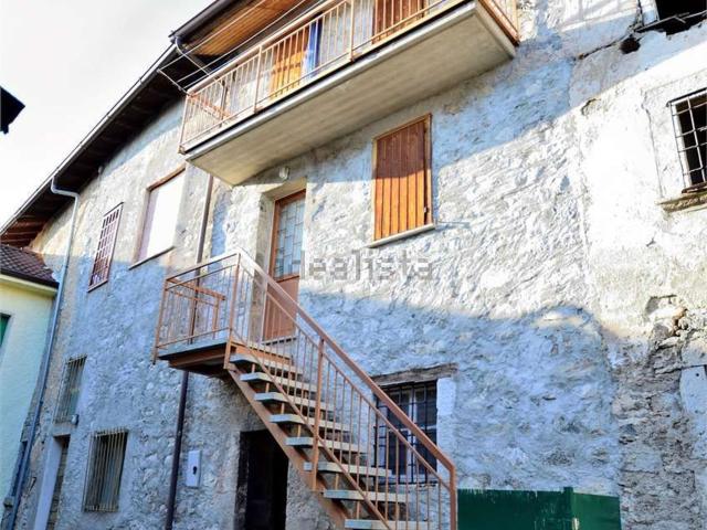 Casa in vendita a Fuipiano Imagna, Lombardia