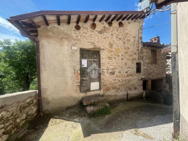 Casa in vendita a Terni, Umbria
