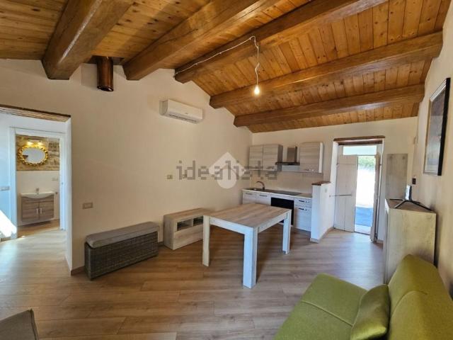 Casa in vendita a Scanzano, Foligno