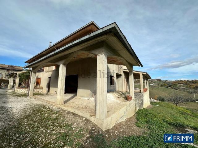 Casa in vendita a Campobasso, Molise
